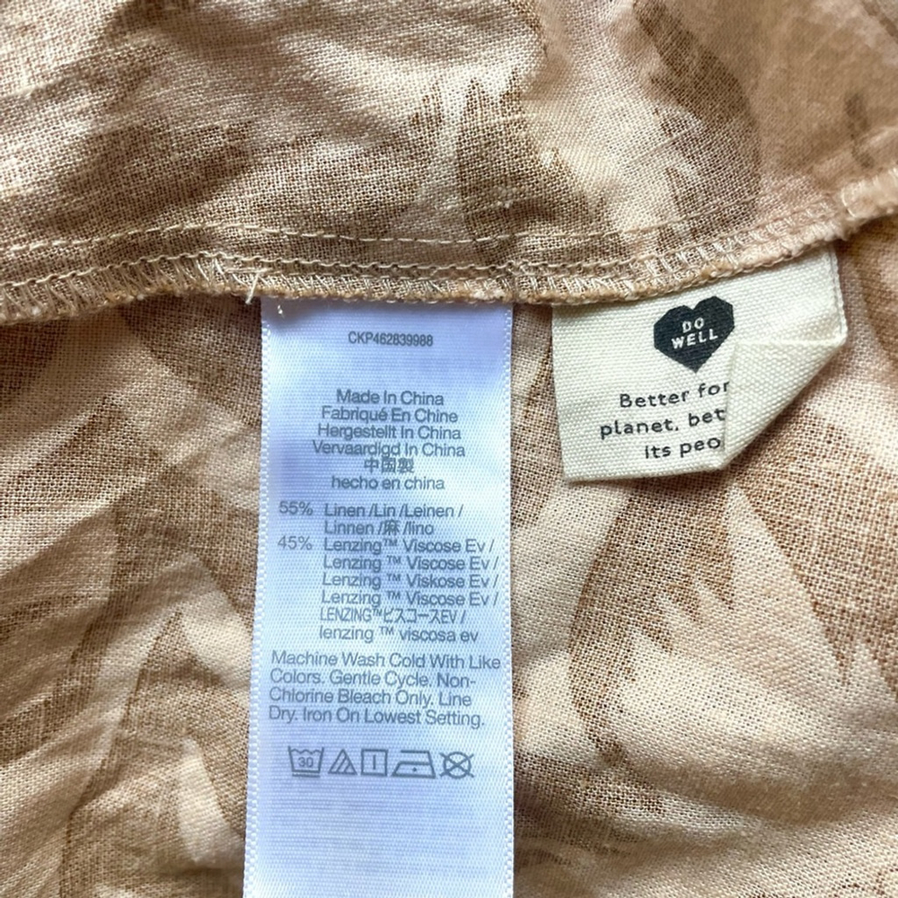 madewell Linen-Blend Cami Midi Dress in
Tropicale Floral Floral Tan - Picture 9 of 10